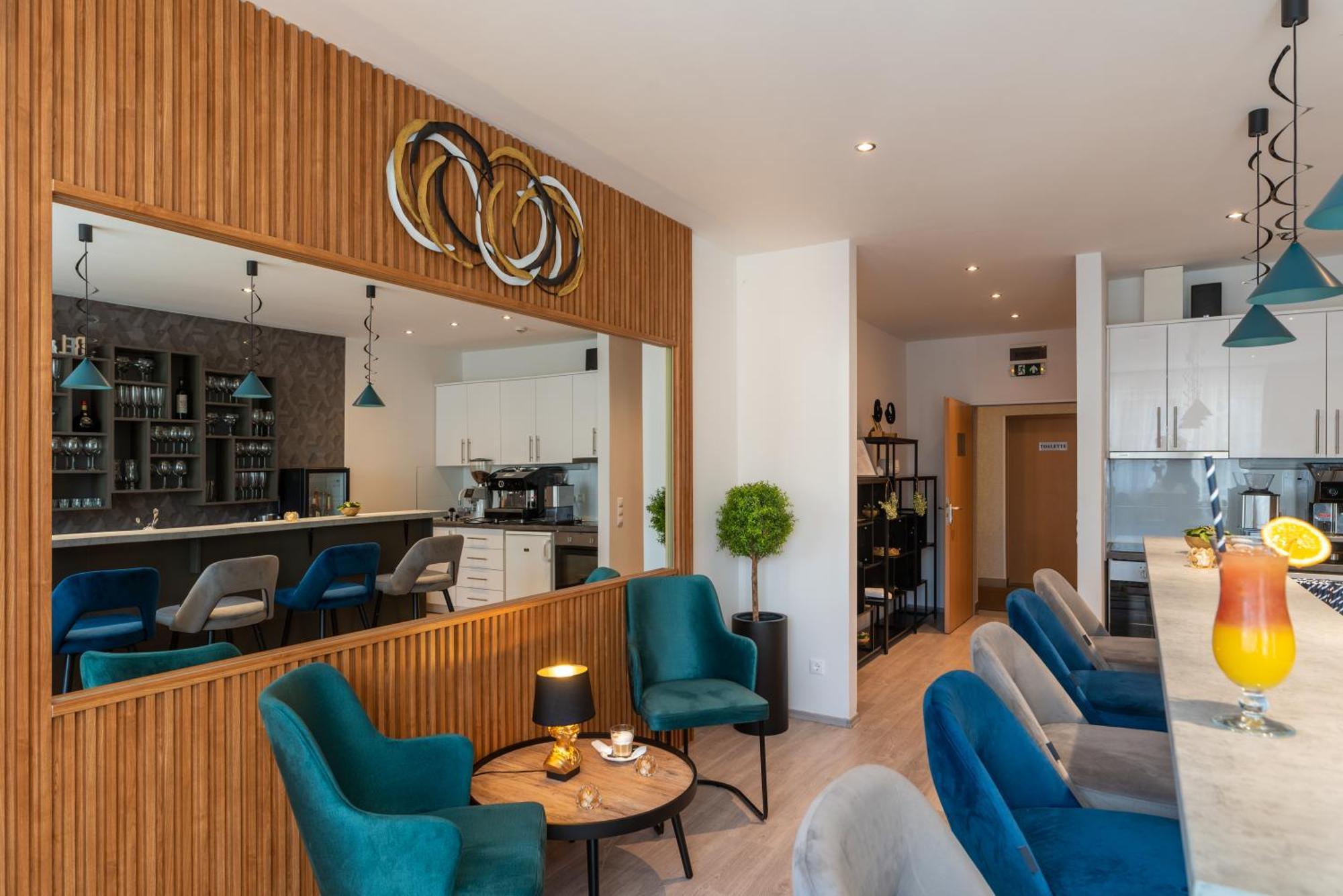 Holdvirag Hotel Sarvar Exterior foto