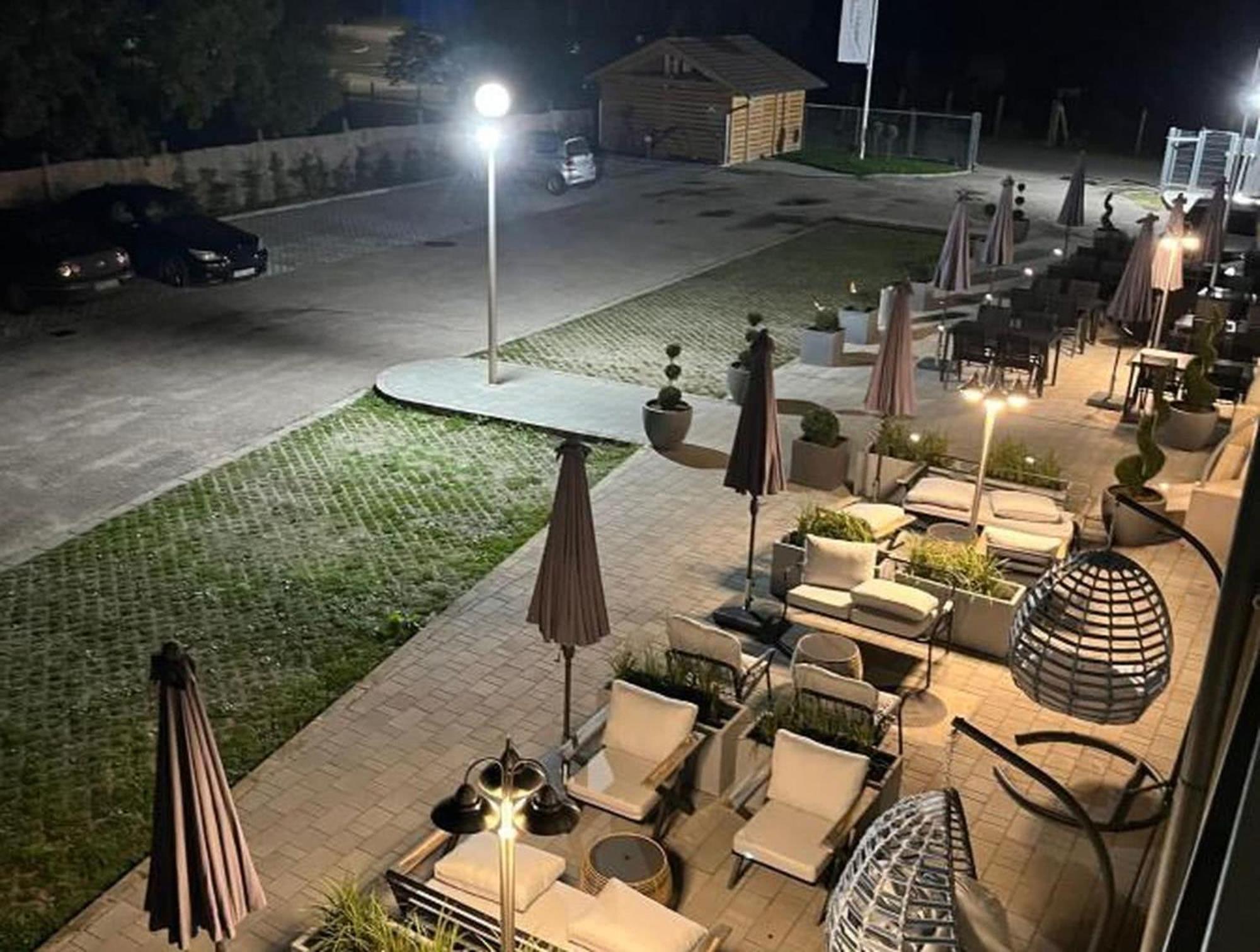 Holdvirag Hotel Sarvar Exterior foto